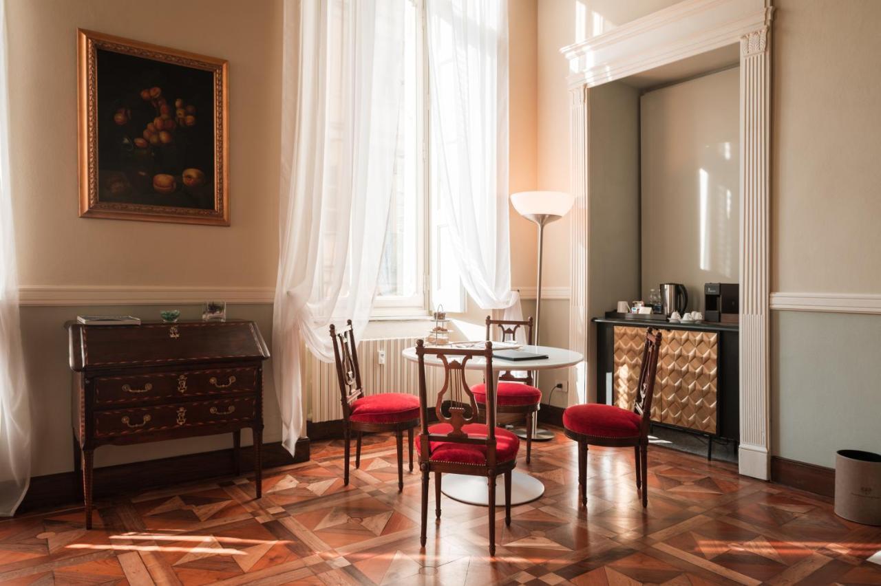 Royal Palace Hotel Turin Exterior photo